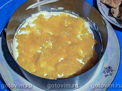 Апельсиновый торт из слоеного теста со взбитыми сливками