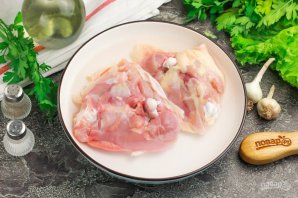 Курица в мультиварке жареная Курица в мультиварке жареная