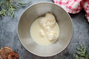 Торт "Гости на пороге" Торт "Гости на пороге"