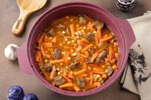 Плов с нутом и рисом Плов с нутом и рисом