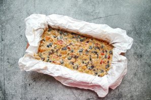 Пряный рождественский кекс с сухофруктами Пряный рождественский кекс с сухофруктами