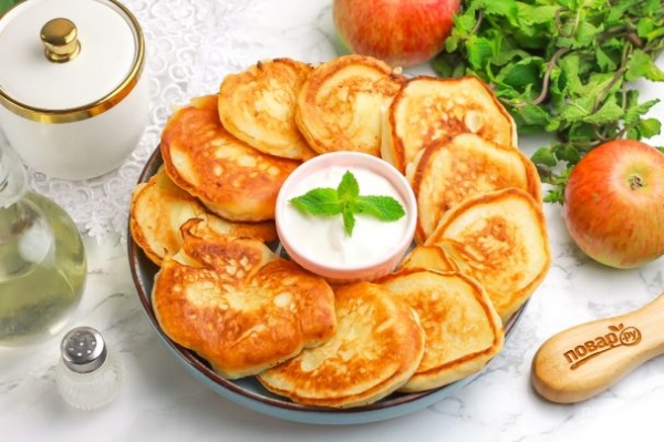 Пышные оладьи с творогом Пышные оладьи с творогом