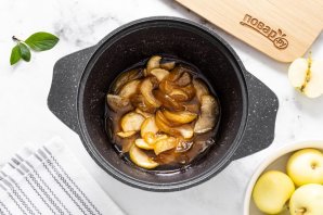 Варенье из яблок "Белый налив" Варенье из яблок "Белый налив"