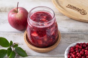 Варенье из брусники с яблоками Варенье из брусники с яблоками