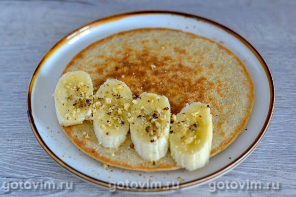 Овсяноблин на молоке с бананом и грецкими орехами