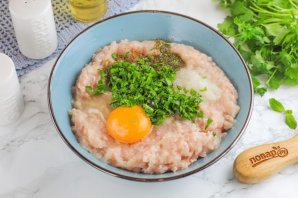 Люля-кебаб из куриного фарша в духовке Люля-кебаб из куриного фарша в духовке