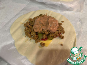 Закрытый бургер в лепешке роти Закрытый бургер в лепешке роти