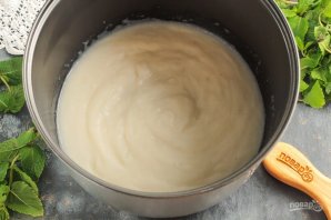 Манная каша на молоке в мультиварке Редмонд Манная каша на молоке в мультиварке Редмонд