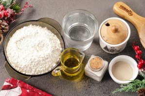 Новогодние пирожки "Змейки" Новогодние пирожки "Змейки"