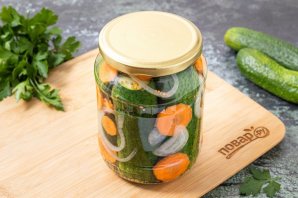 Огурцы с морковью на зиму Огурцы с морковью на зиму