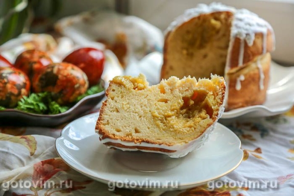 Кулич с начинкой крем-манго, белого шоколада и сливок Кулич с начинкой крем-манго, белого шоколада и сливок