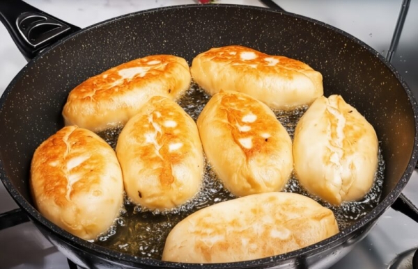 Пирожки с капустой на быстром тесте: недорогие и вкусные. Выпечка без лишних хлопот Пирожки с капустой на быстром тесте: недорогие и вкусные. Выпечка без лишних хлопот