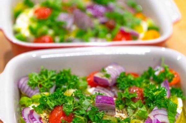 Маринованный лук с кайенским перцем