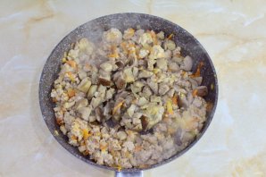 Макароны с фаршем и белыми грибами Макароны с фаршем и белыми грибами