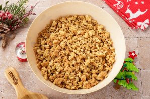 Новогодний торт "Зеленая Змея" Новогодний торт "Зеленая Змея"