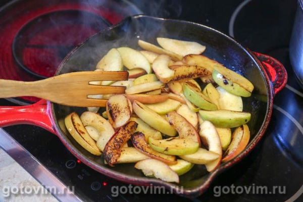 Скумбрия с яблоками, запеченная в рукаве Скумбрия с яблоками, запеченная в рукаве