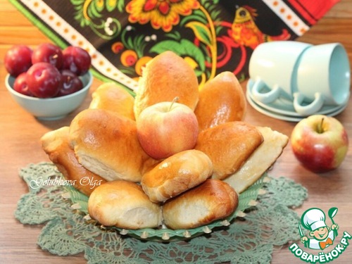 Пирожки с яблочной начинкой