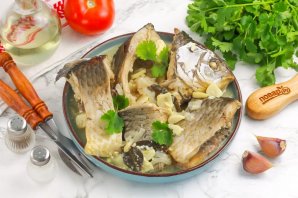 Тушеный карась Тушеный карась