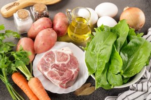 Борщ со щавелем и яйцом