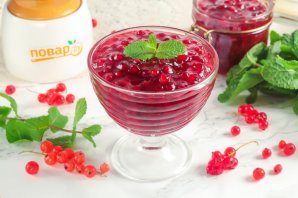 Варенье из красной смородины в мультиварке Варенье из красной смородины в мультиварке