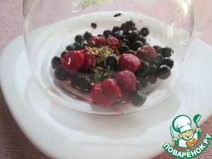 Чай черносмородиновый с клубникой и фенхелем Чай черносмородиновый с клубникой и фенхелем