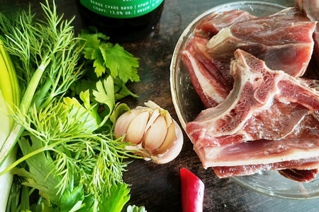 Чакапули из ягнёнка - пасхальное грузинское блюдо Чакапули из ягнёнка - пасхальное грузинское блюдо