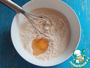 Чатни из красной смородины с корн-догами Чатни из красной смородины с корн-догами