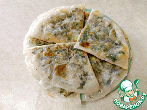 Чебуреки из рисовой бумаги с зеленью