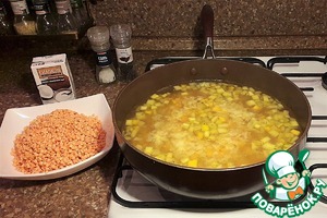 Чечевично-тыквенный суп с кабачком