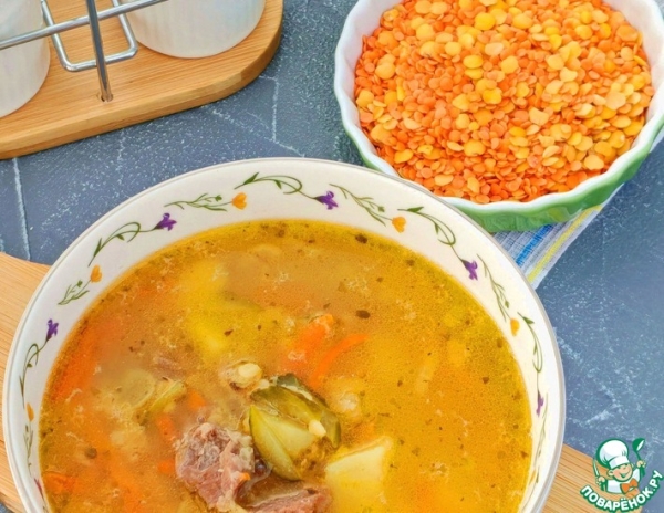 Чечевичный суп с солёными огурцами Чечевичный суп с солёными огурцами