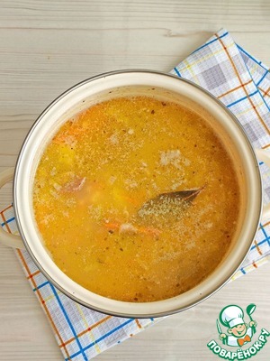 Чечевичный суп с солёными огурцами Чечевичный суп с солёными огурцами