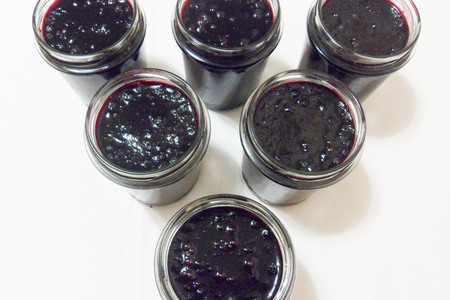 Черничный джем с черной смородиной Черничный джем с черной смородиной