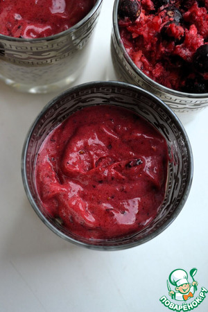 Чиа пудинг с ягодами