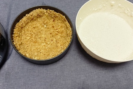 Чизкейк на сгущенном молоке - рецепт выпечки в мультиварке