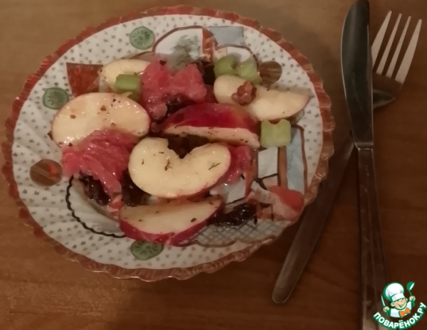 Цитрусовый салат с грецкими орехами Цитрусовый салат с грецкими орехами