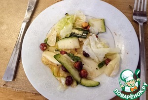 Цуккини с фундуком, мятой и пармезаном Цуккини с фундуком, мятой и пармезаном