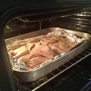 Цыплята-корнишоны, запеченные в духовке