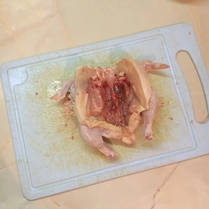 Цыплята-корнишоны, запеченные в духовке