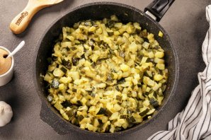 Икра из кабачков жареная Икра из кабачков жареная