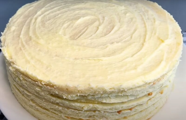 Что можно приготовить быстро из творога. Нежный творожный торт со вкусом мороженого Что можно приготовить быстро из творога. Нежный творожный торт со вкусом мороженого