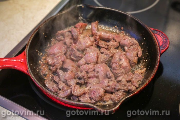 Утиные желудки, жаренные в соевом соусе Утиные желудки, жаренные в соевом соусе