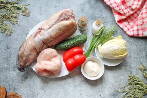 Салат с говяжьим языком и курицей Салат с говяжьим языком и курицей