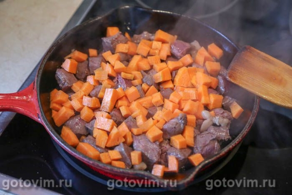 Гуляш из говяжьего сердца с картфелем