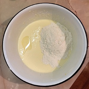 Хворост на сметане с водкой Хворост на сметане с водкой