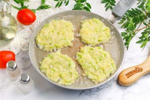 Картофельные драники с кабачками Картофельные драники с кабачками