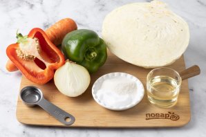 Салат из капусты с болгарским перцем на зиму Салат из капусты с болгарским перцем на зиму