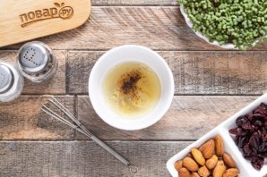 Салат из брюссельской капусты с кейлом Салат из брюссельской капусты с кейлом