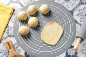 Булочки плюшки