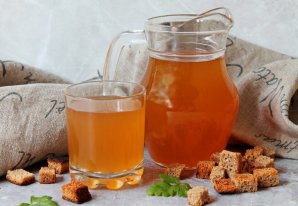 Квас из сухарей без дрожжей
