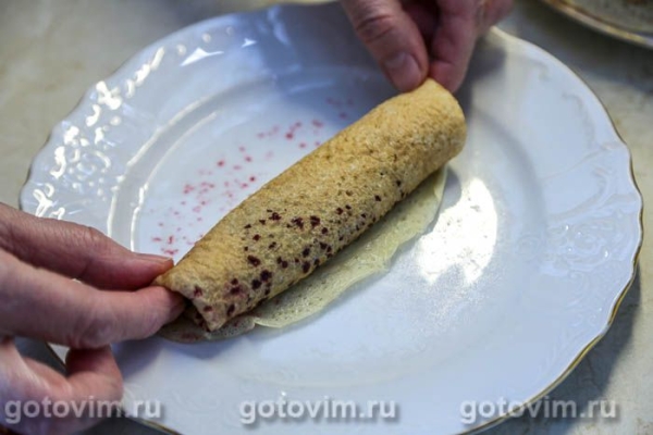 Блины с начинкой из черной смородины Блины с начинкой из черной смородины